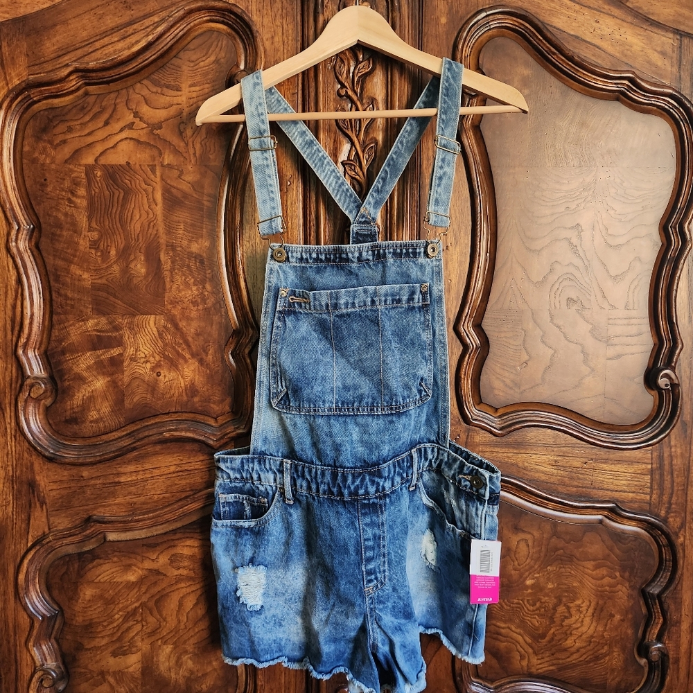 NWT JustFab Light Blue Denim Shorts Overalls